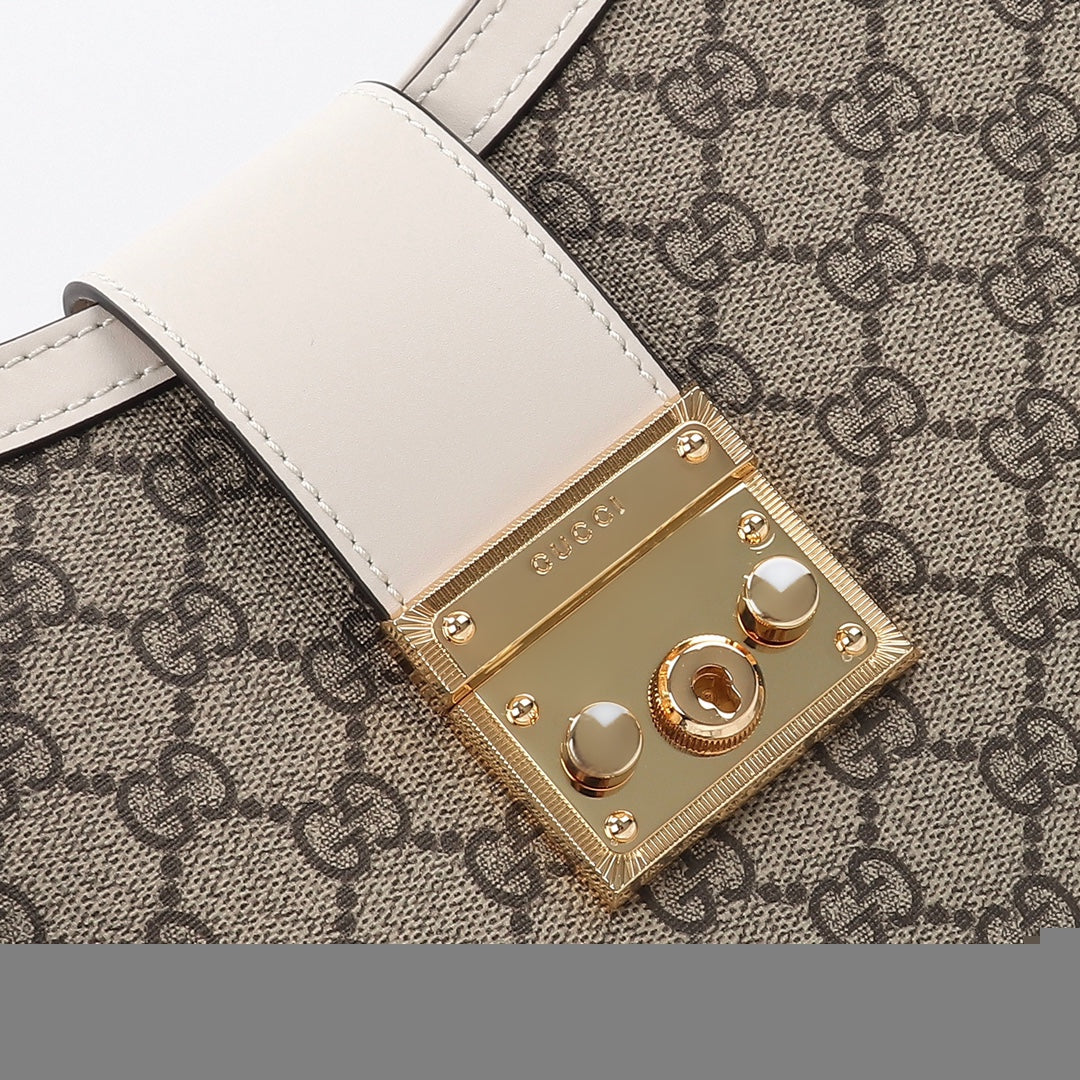 165NB106BDE Stylish leather bag