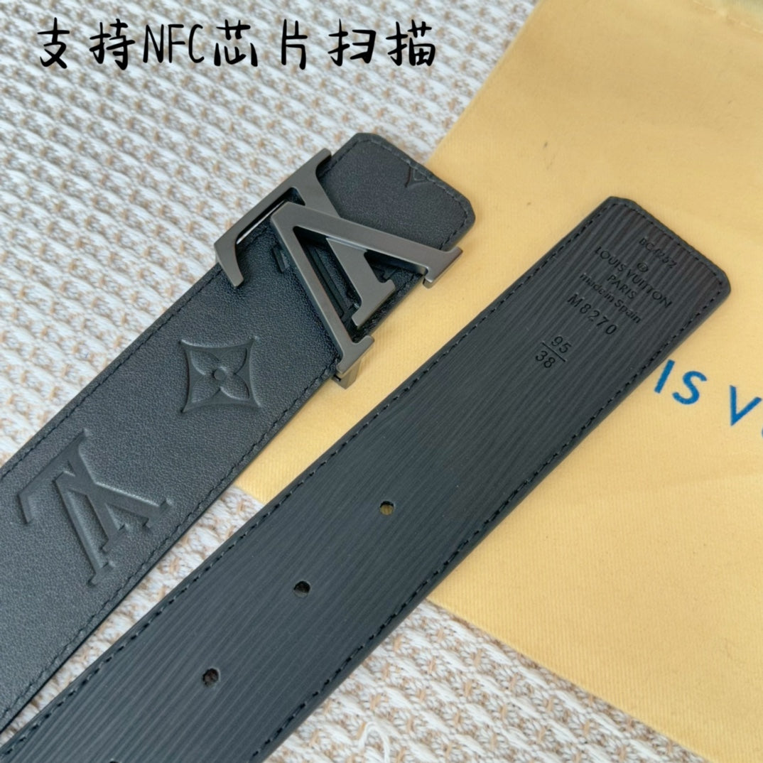 14E57PDE Stylish High quality belt With full package