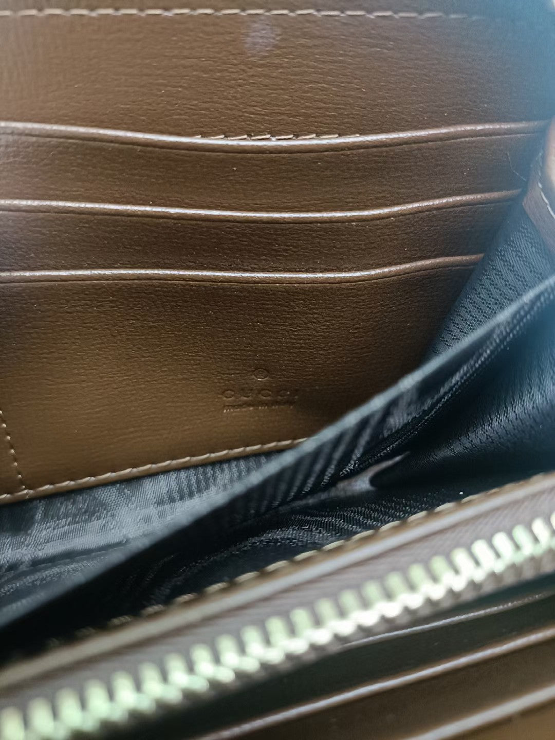 1XB78BDE Stylish leather wallets