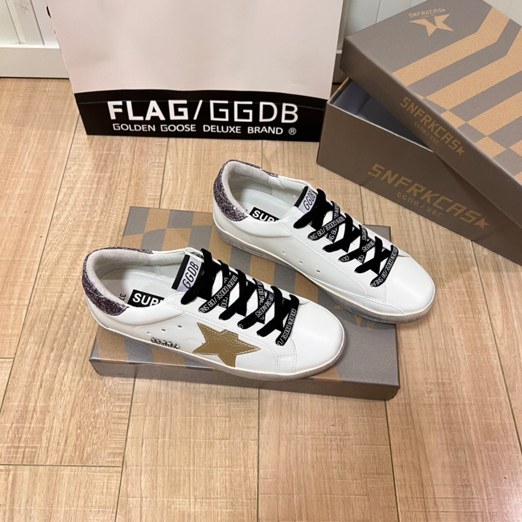 14GE111ZDE Stylish shoes