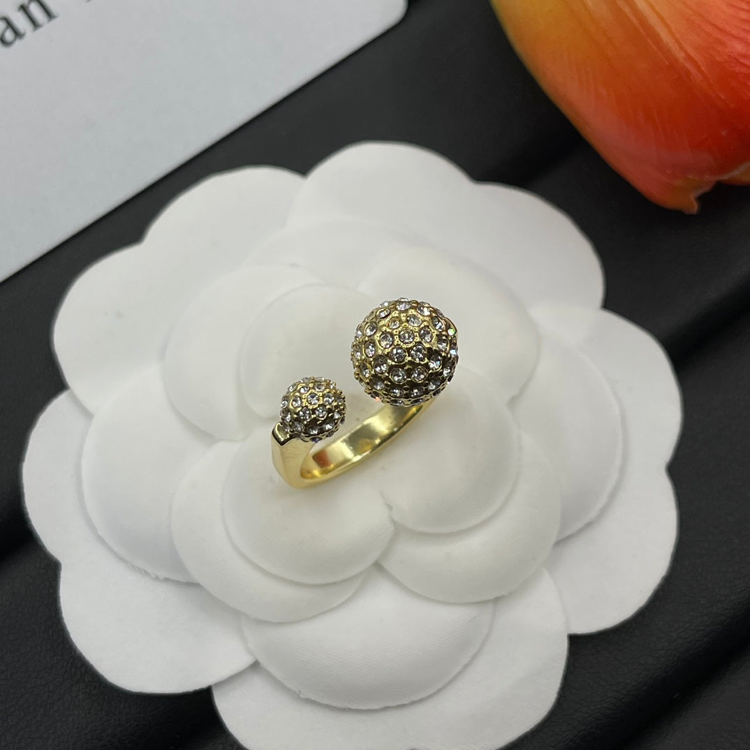 14D770JDE Stylish rings