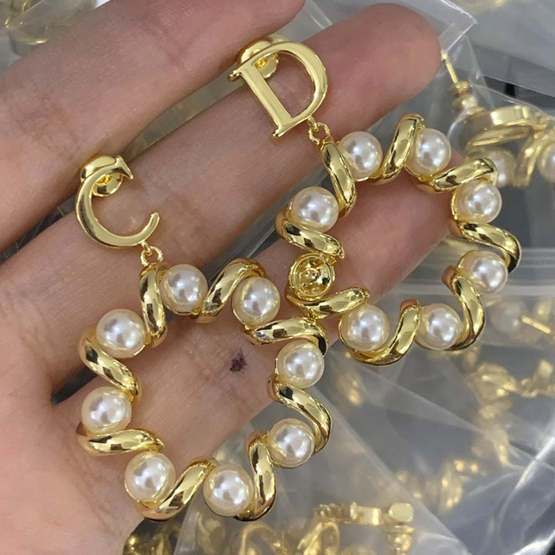 14H614EDE Stylish Earrings