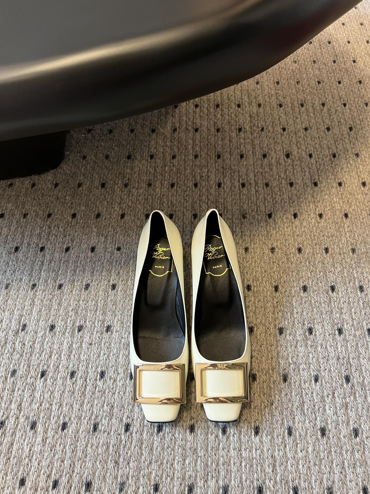 1ZA249ZDE Stylish High heels