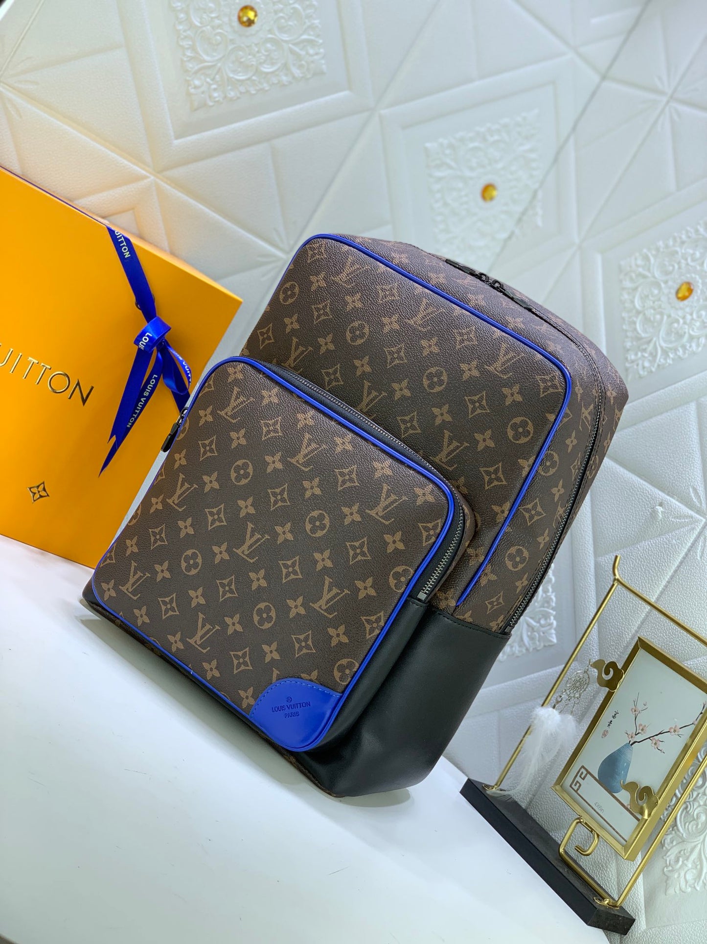 2XE346BDE Stylish leather bag