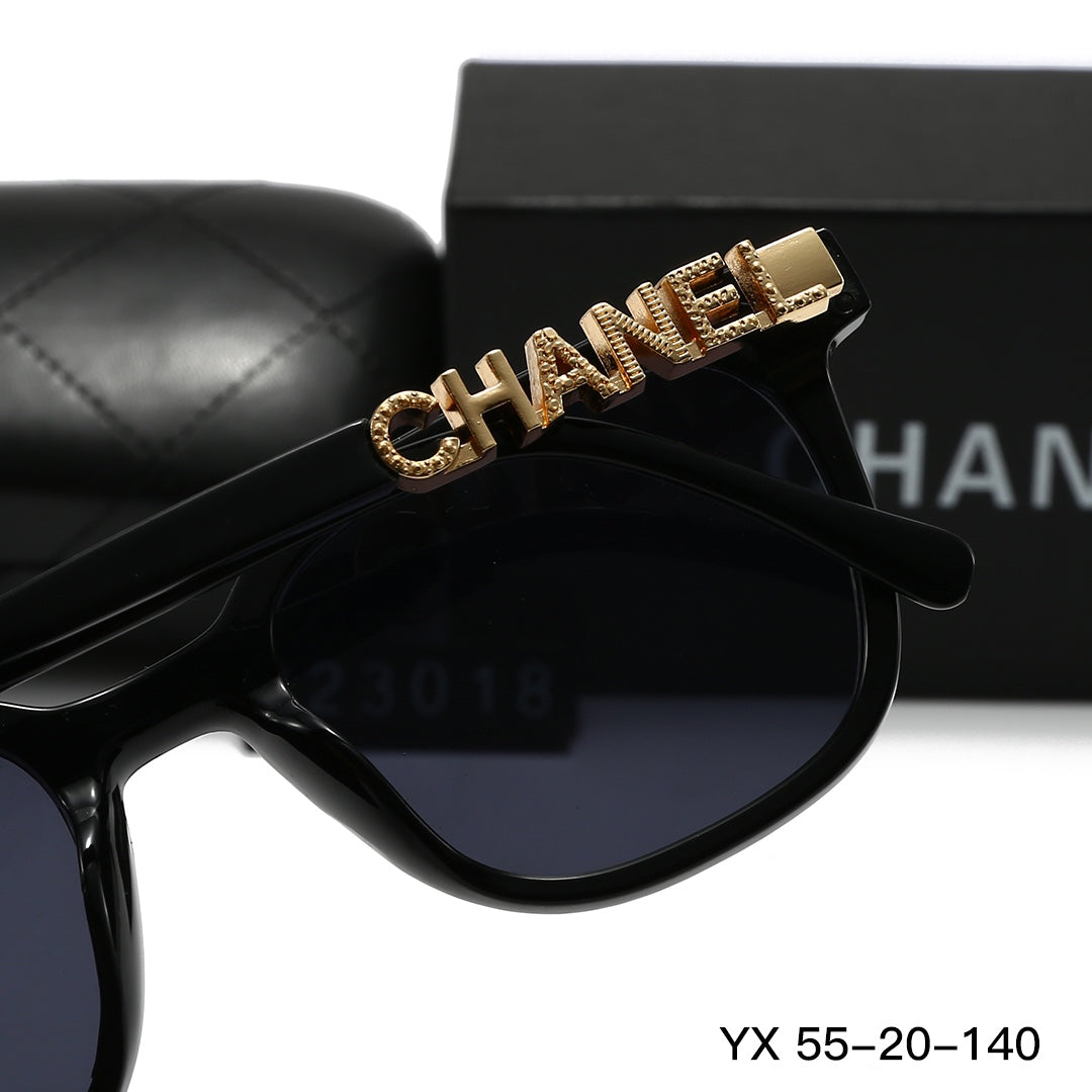 125WC210TDE Stylish Sunglasses