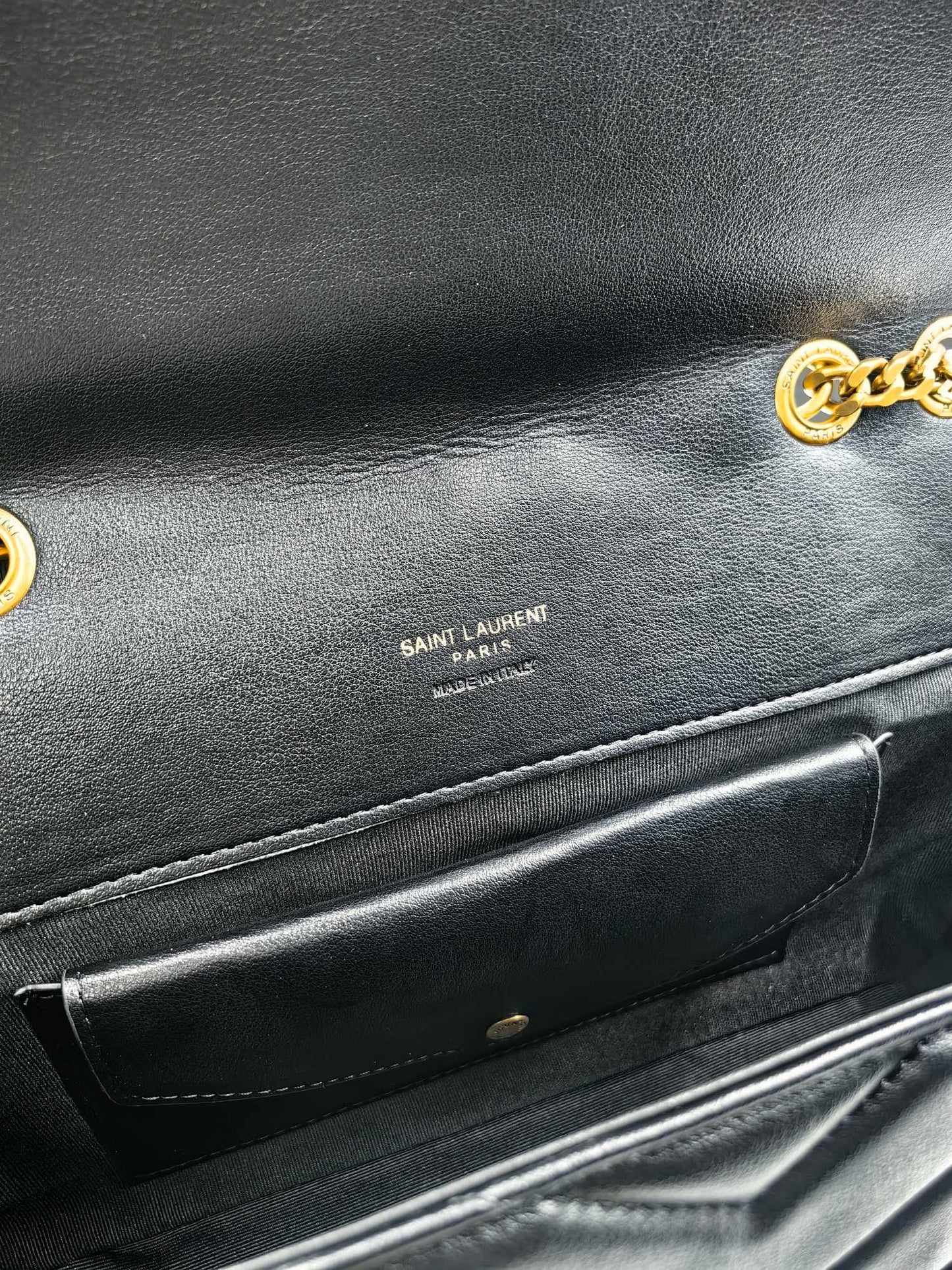 165NSL108BDE Stylish leather bag