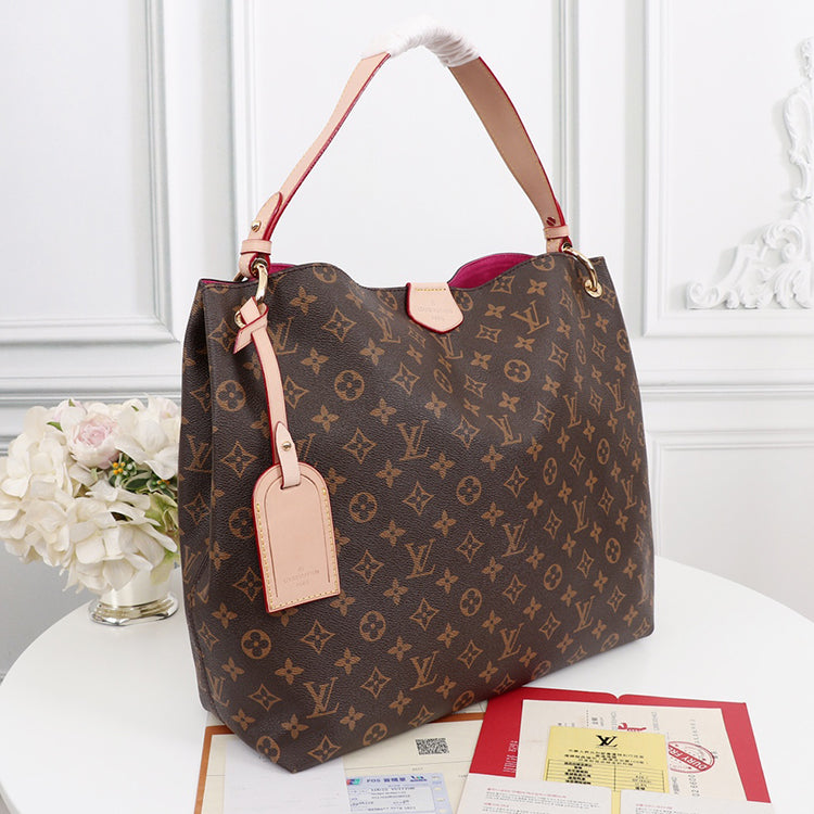 1E84BDE Stylish leather bag