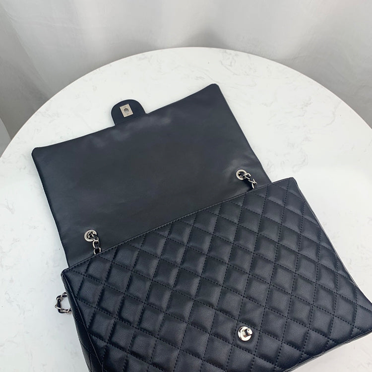 1C67BDE Stylish leather bag