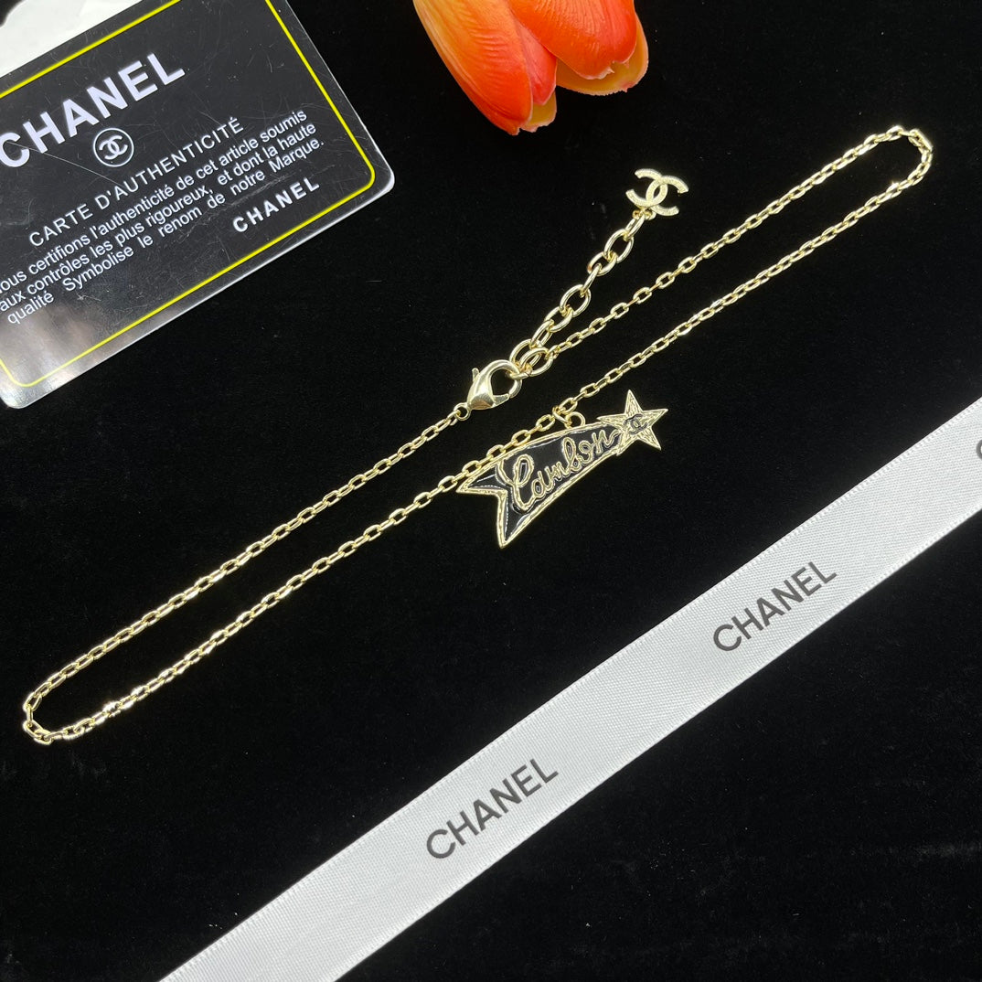 14C926XDE Stylish Necklaces
