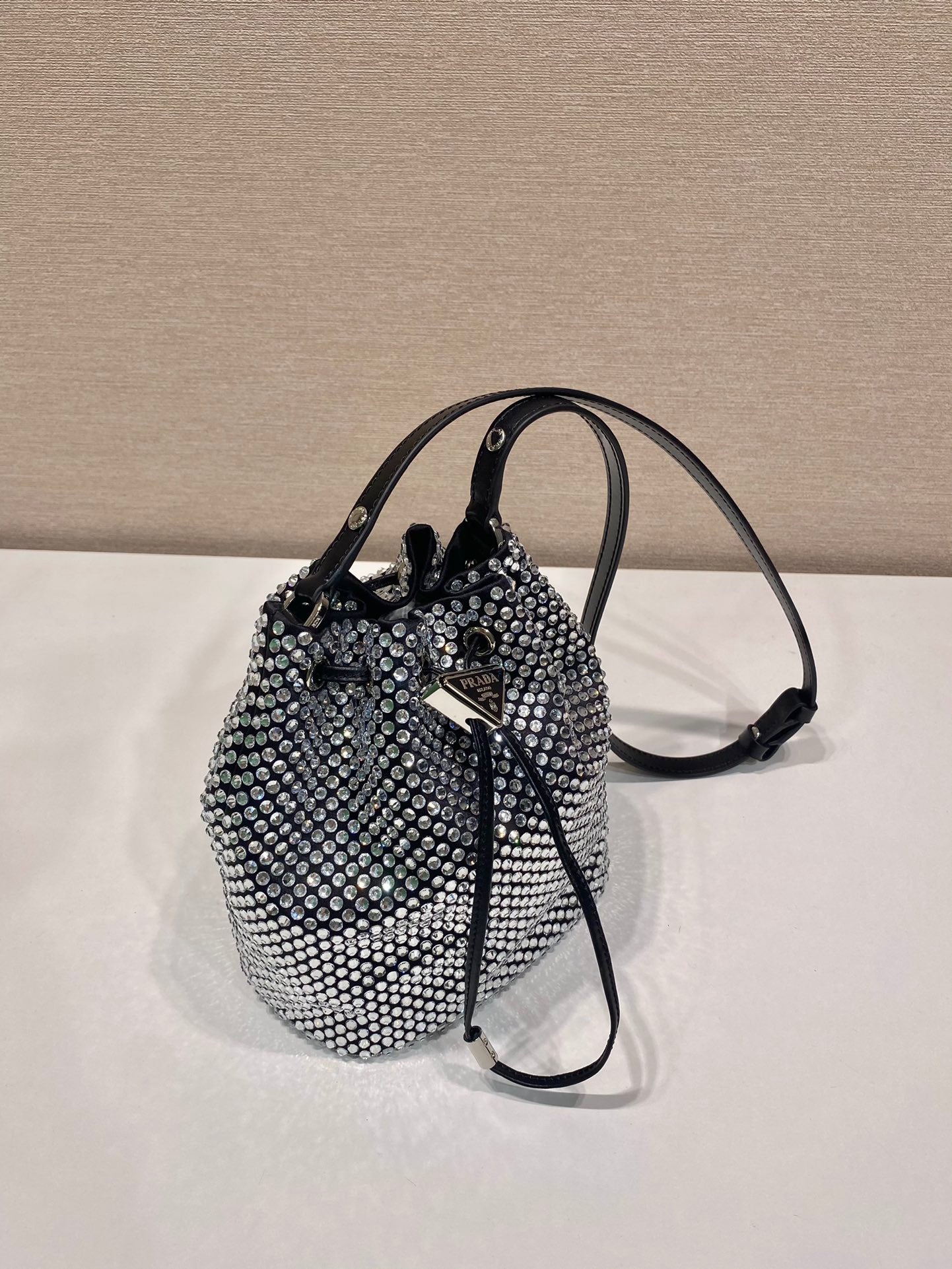 1XPD25BDE Stylish bag