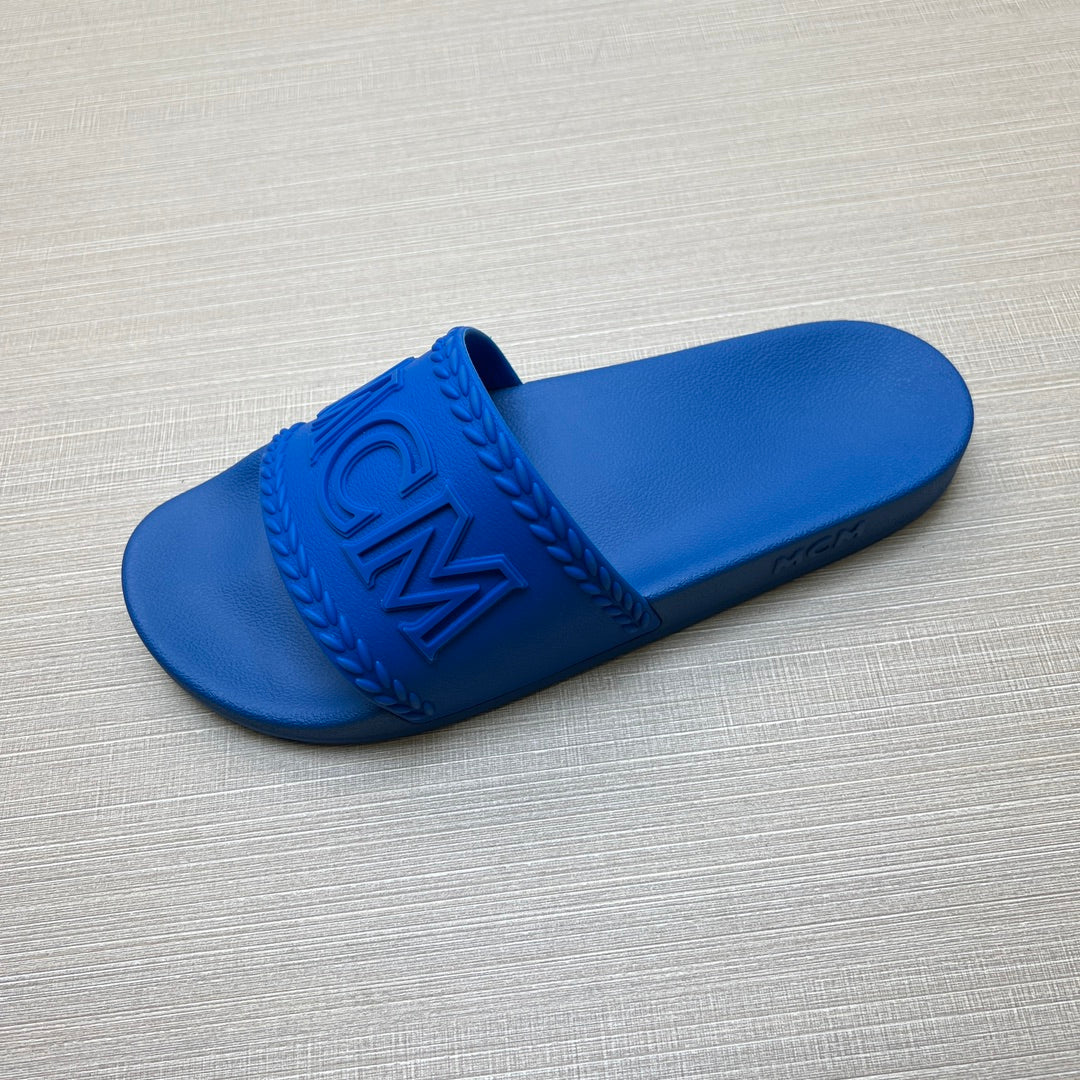 54M42ZDE Stylish slippers