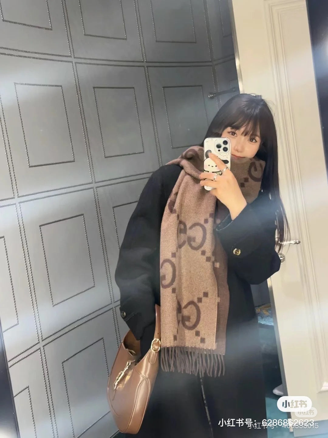 175RB28WDE Stylish Winter Scarves