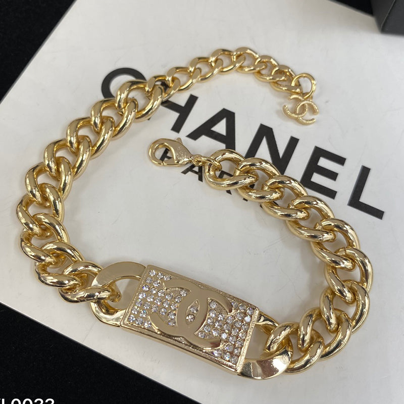 3C334XDE Stylish Bracelets