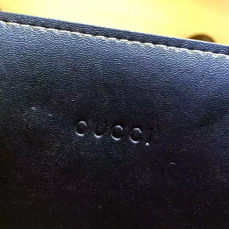 1B230BDE Stylish leather bag