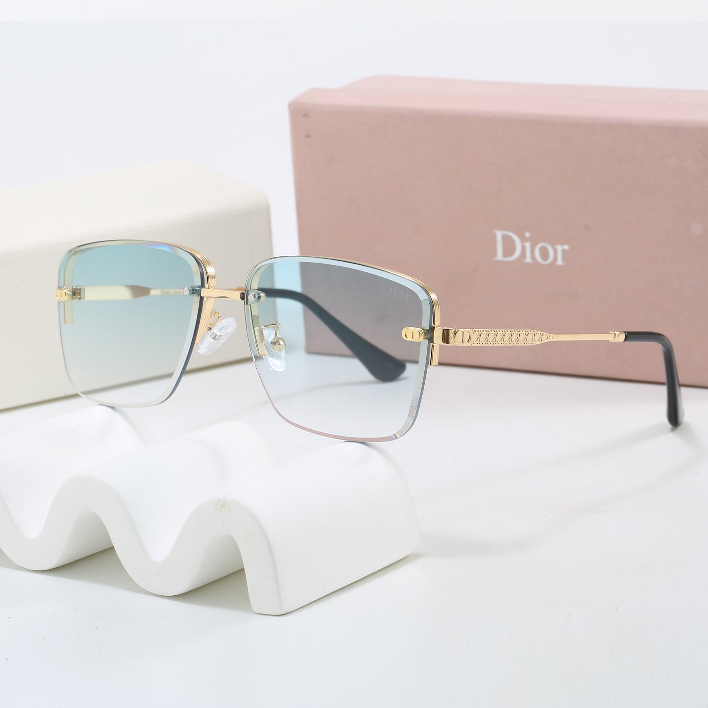 285RD52TDE Stylish Sunglasses