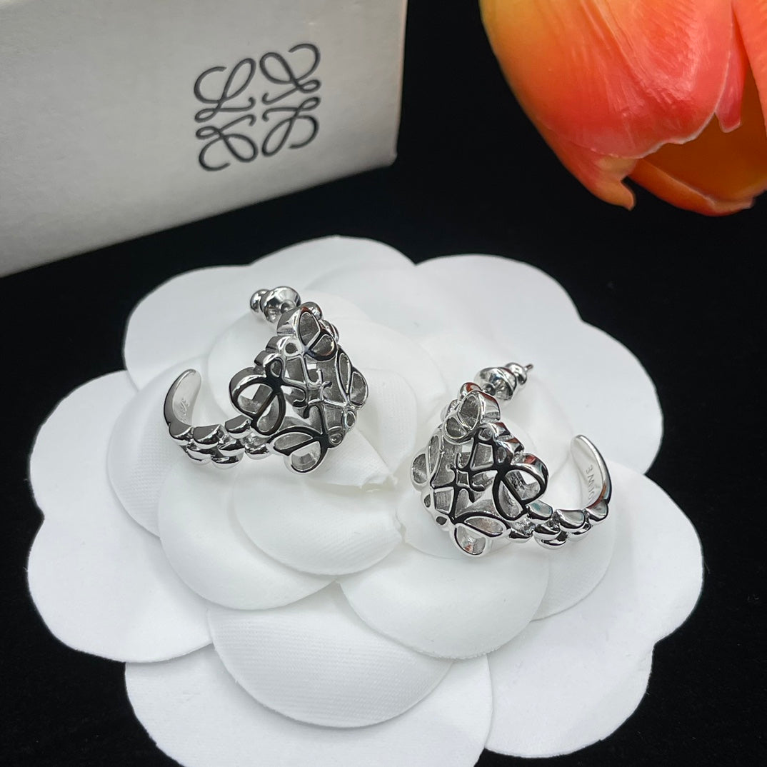 14A756KDE Stylish Earrings Bracelets Necklaces