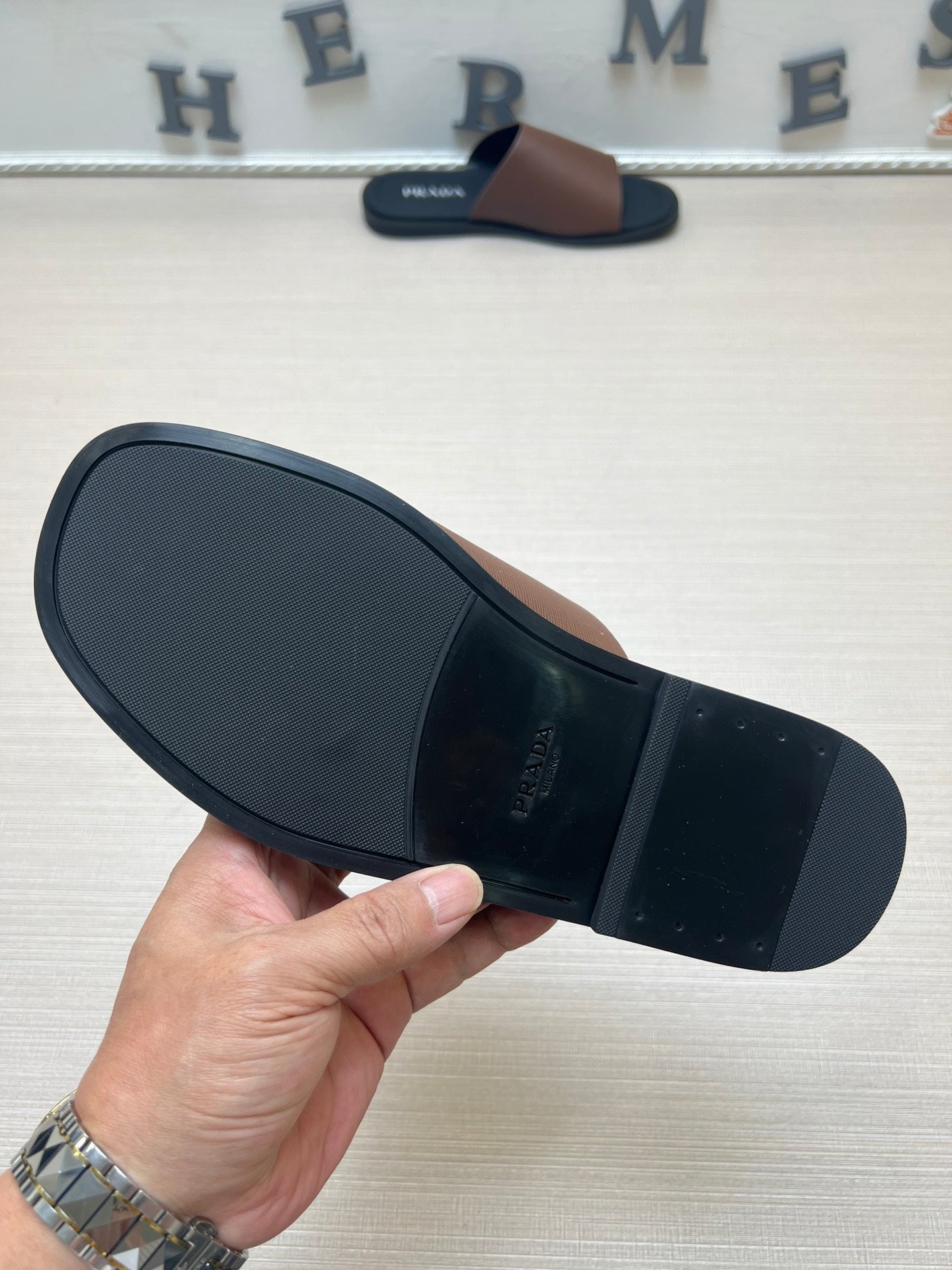 54PD76ZDE Stylish slippers