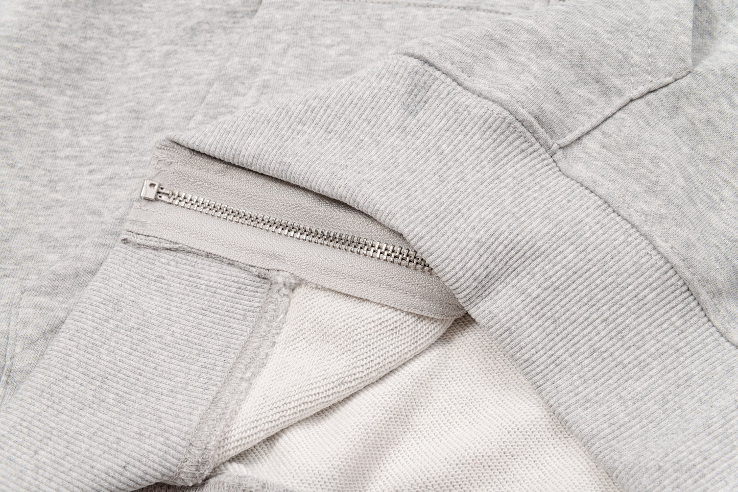 185ZA138UDE Stylish Sweaters