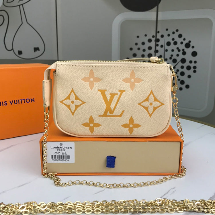 1E043BDE Stylish leather bag