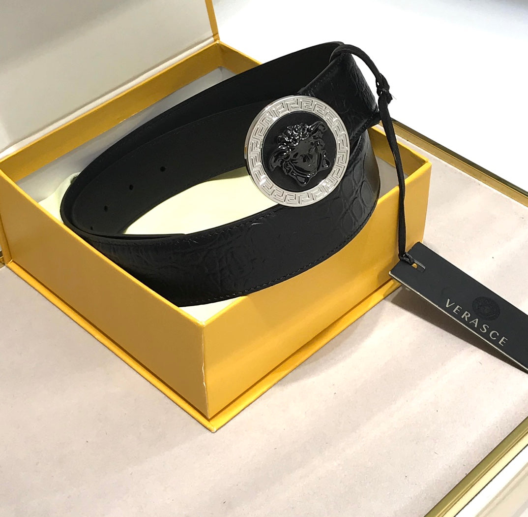 14V83PDE Stylish High quality belt With full package