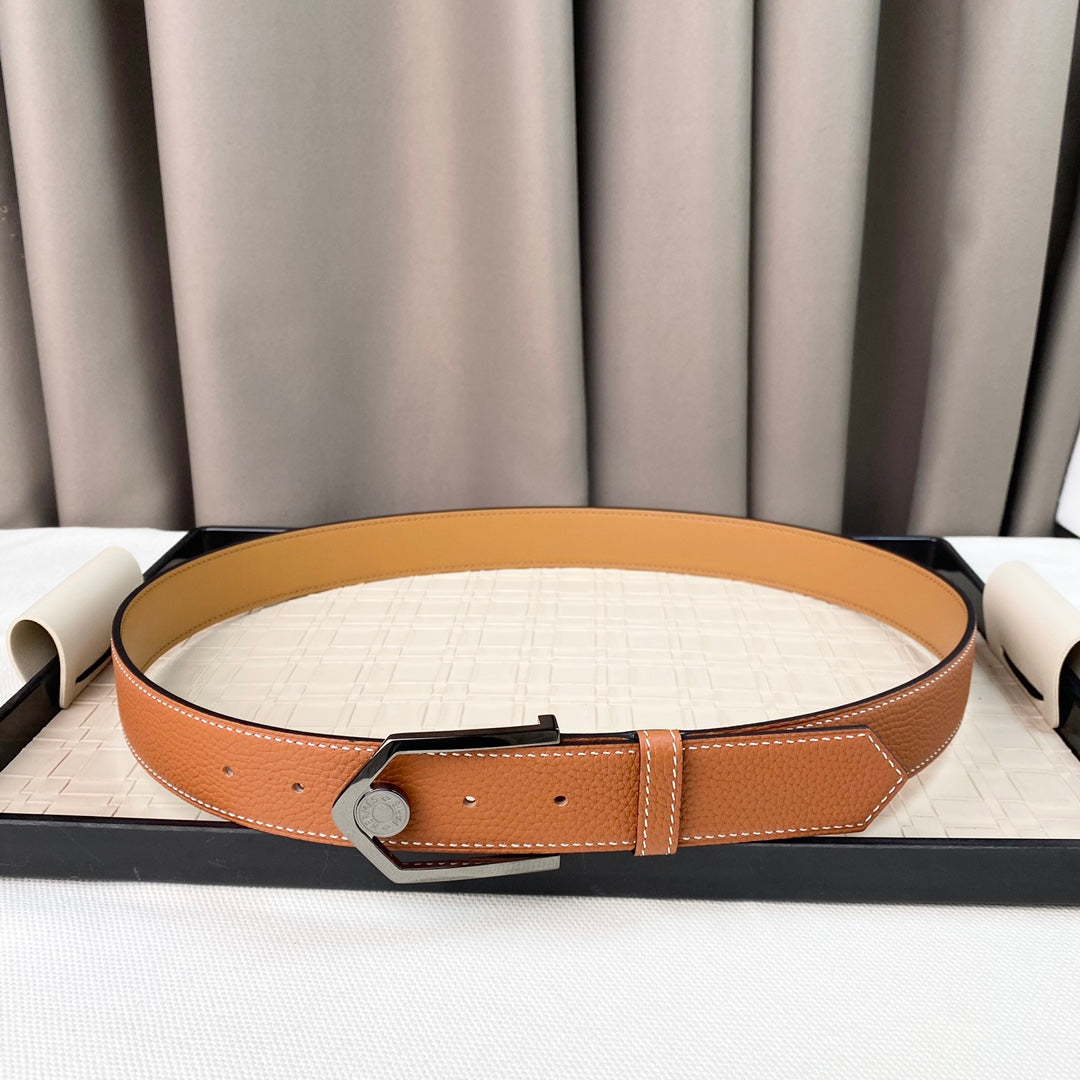 14H105PDE Stylish High quality belt With full package