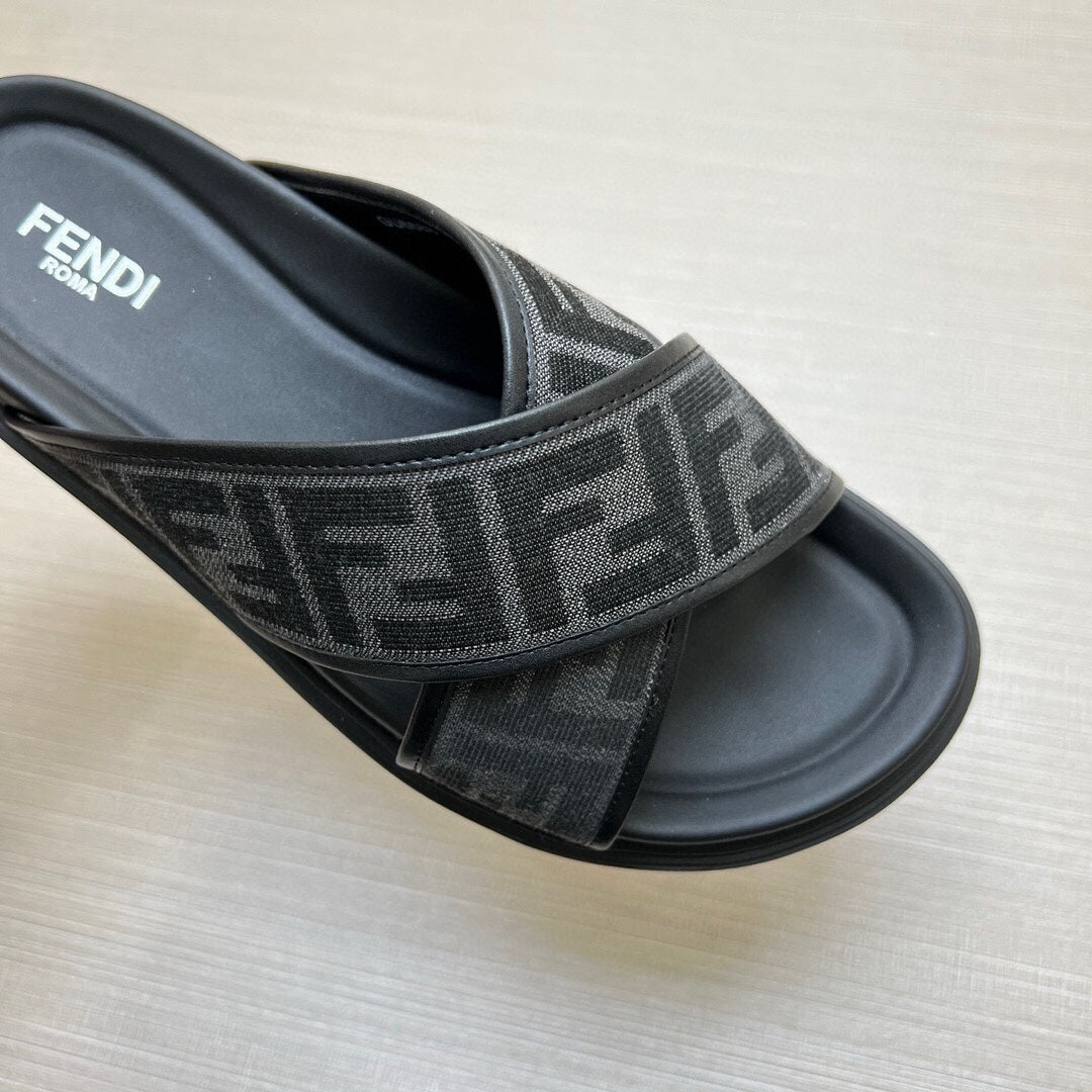 5LF224ZDE Stylish Slippers