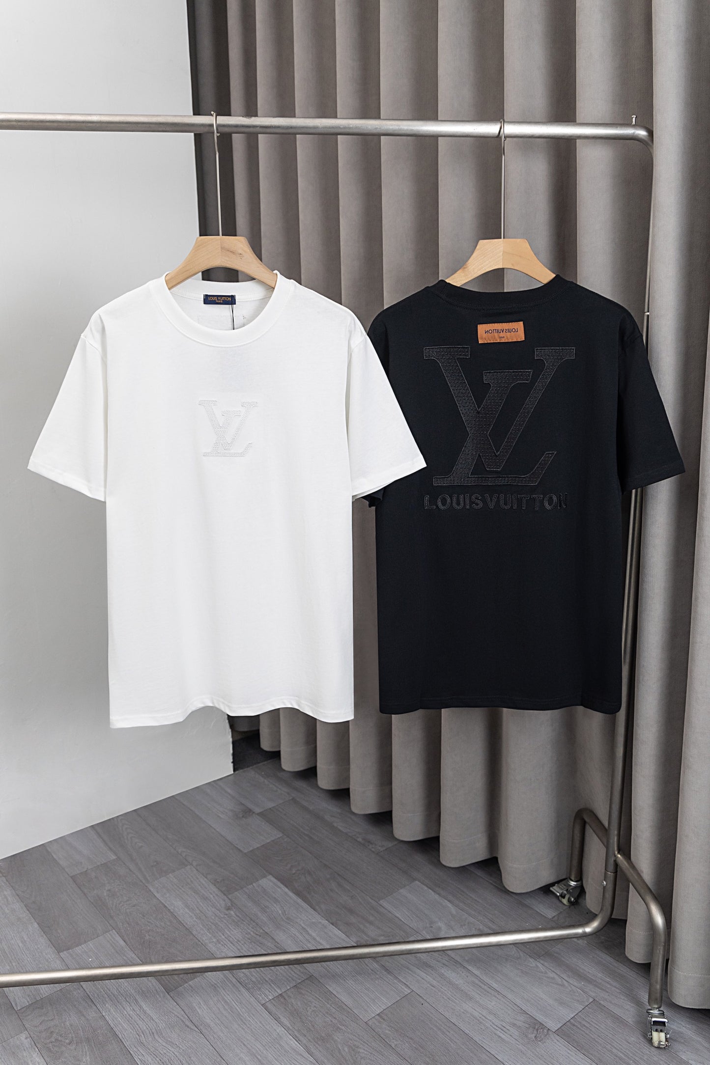 125WE3UDE Stylish T-shirts