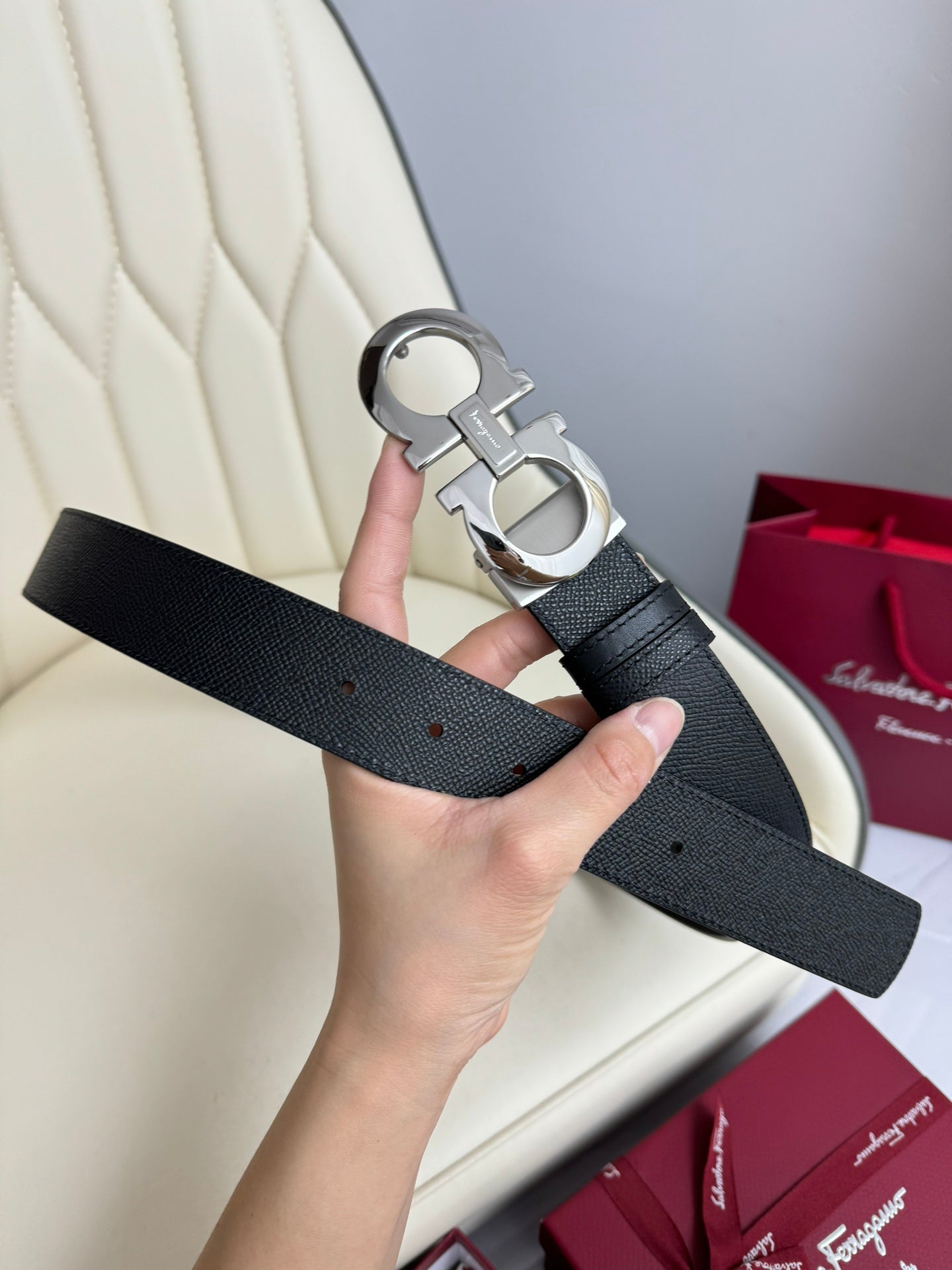 1WA170PDE Stylish High quality belt With full package
