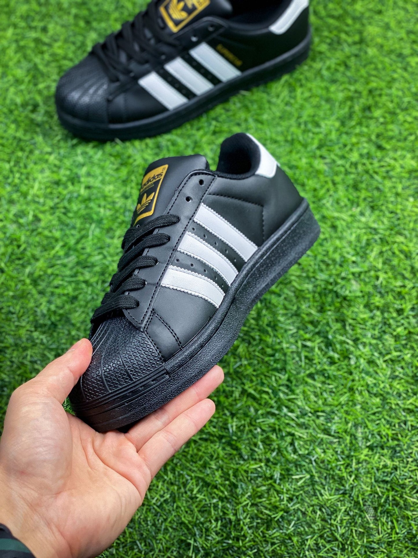 435ZA72ZDE Stylish shoes