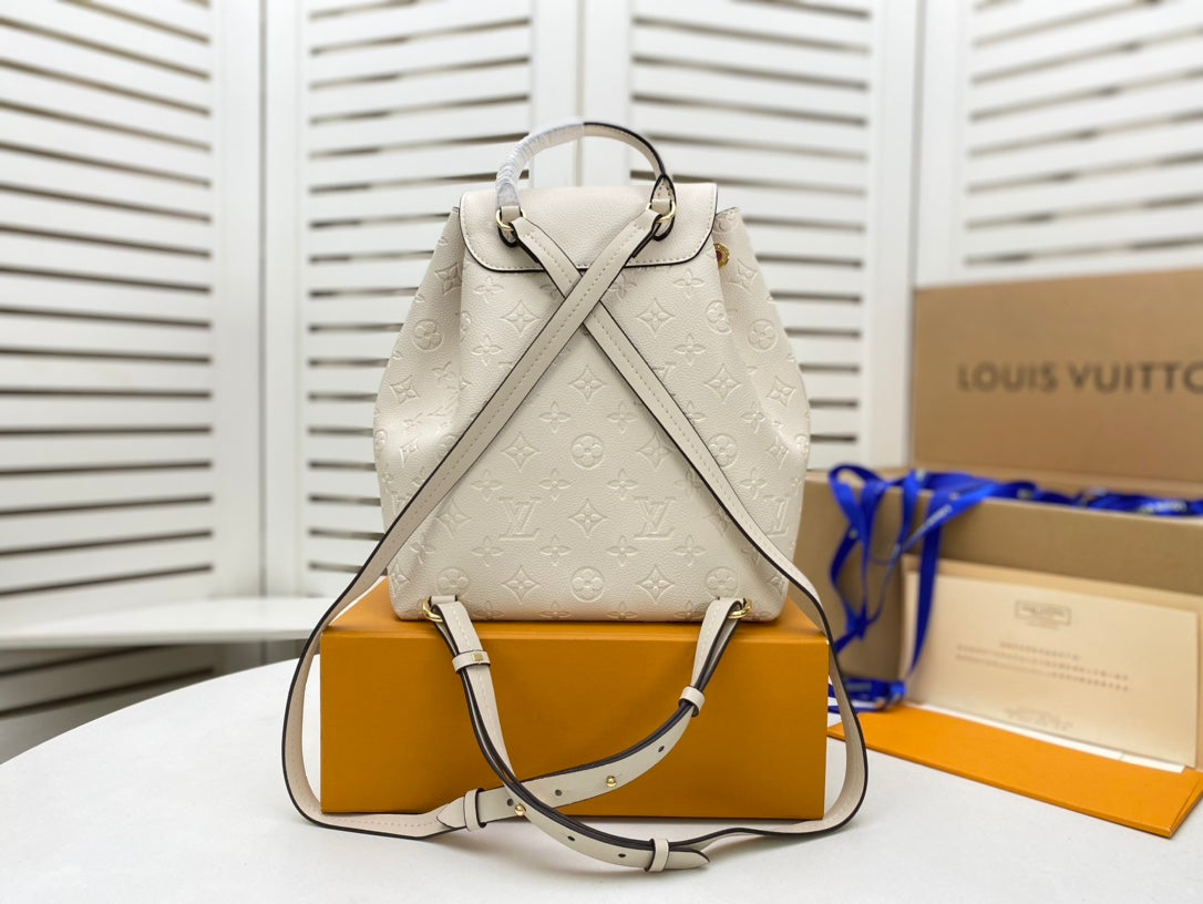 2XE37BDE Stylish leather bag