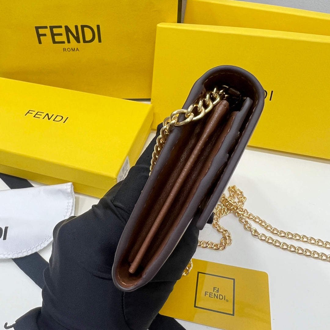 XF13BDE Stylish leather wallets