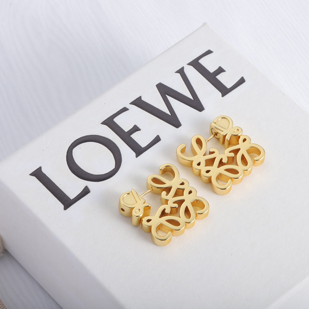 14A787EDE Stylish Earrings