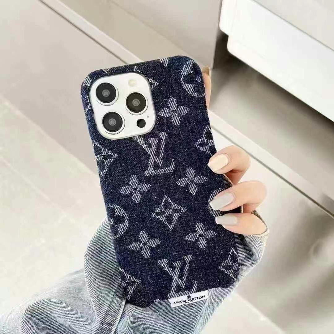 135RE200ADE Stylish Phone Case