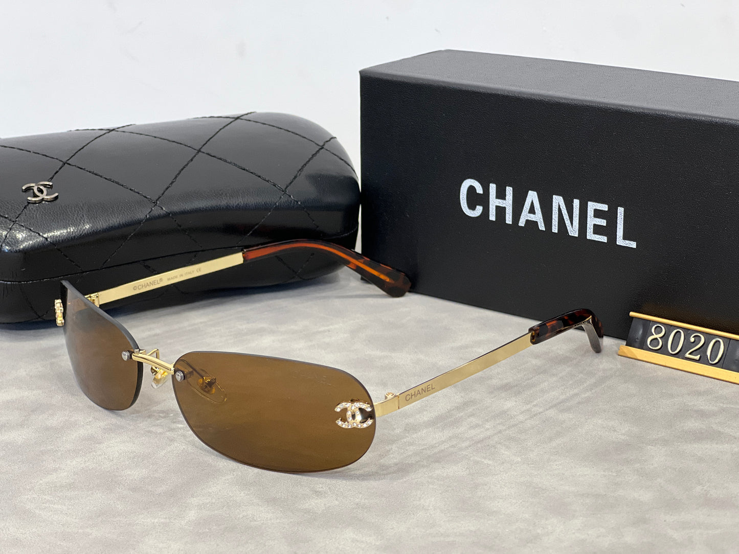 385RC7TDE Stylish Sunglasses