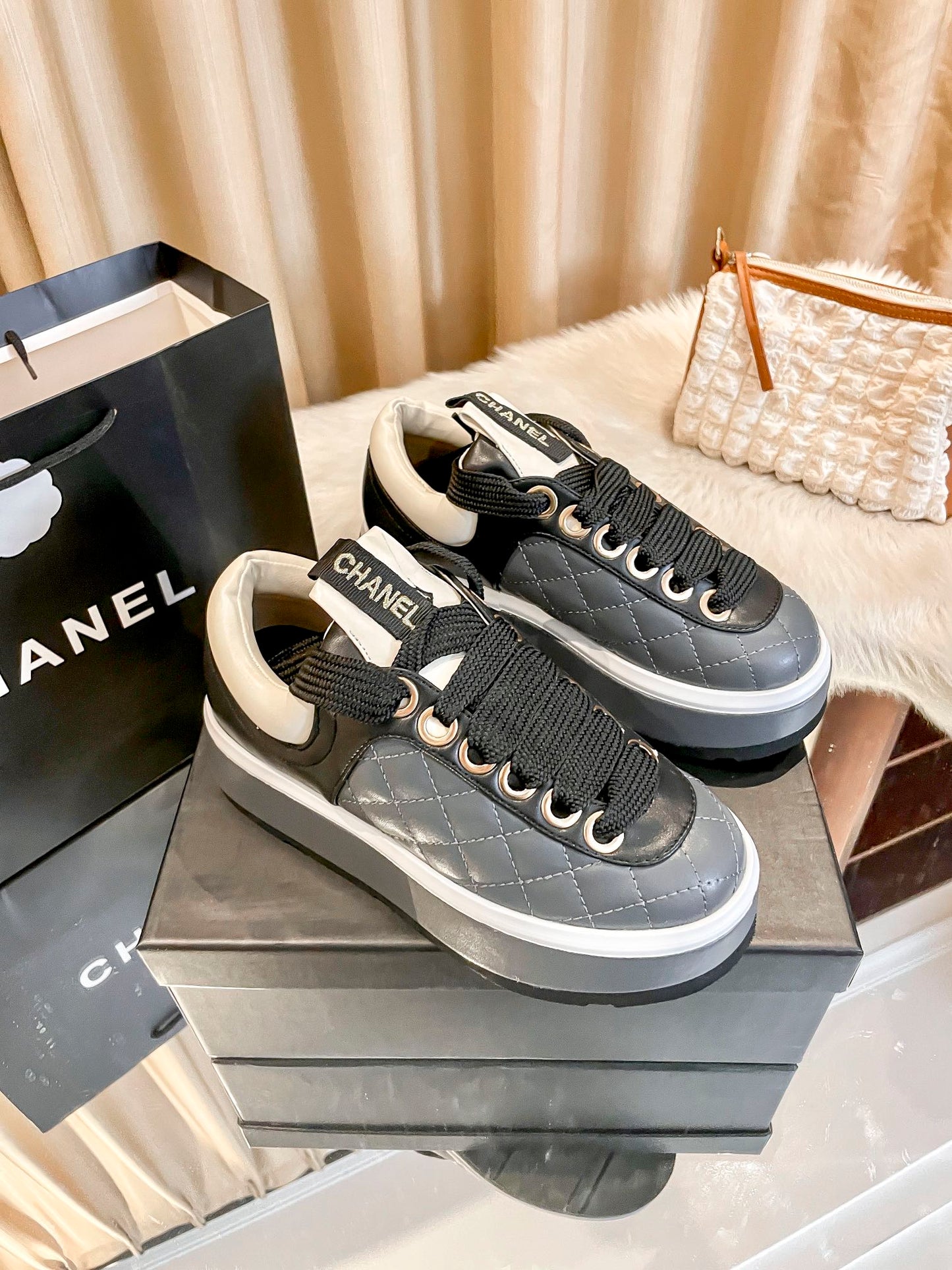 1JC20ZDE Stylish shoes