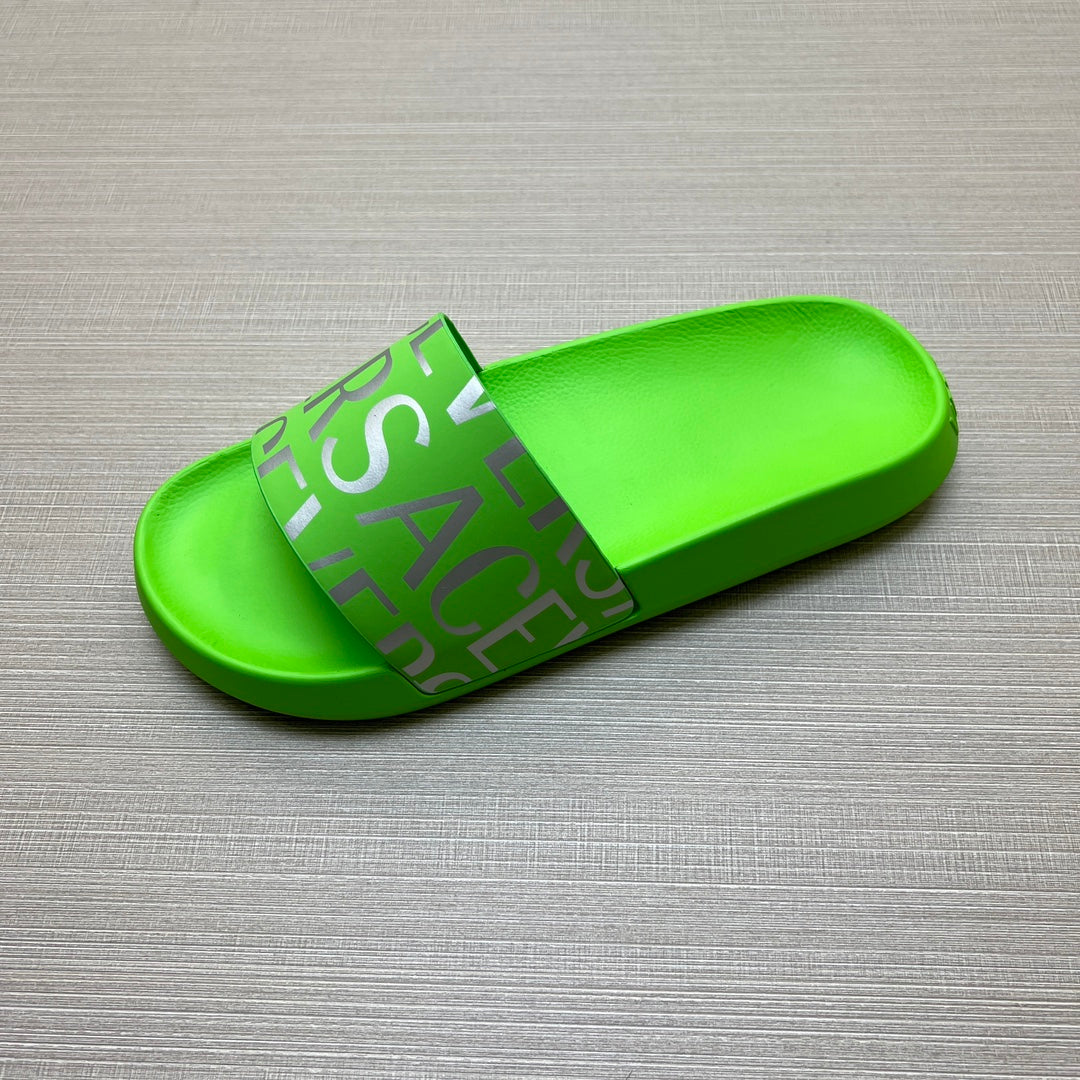 54V108ZDE Stylish slippers