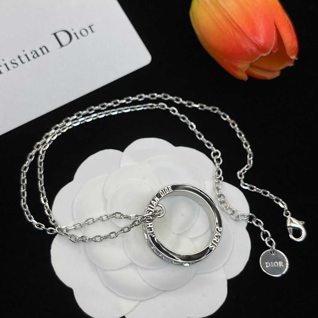 14D1060XDE Stylish Necklaces