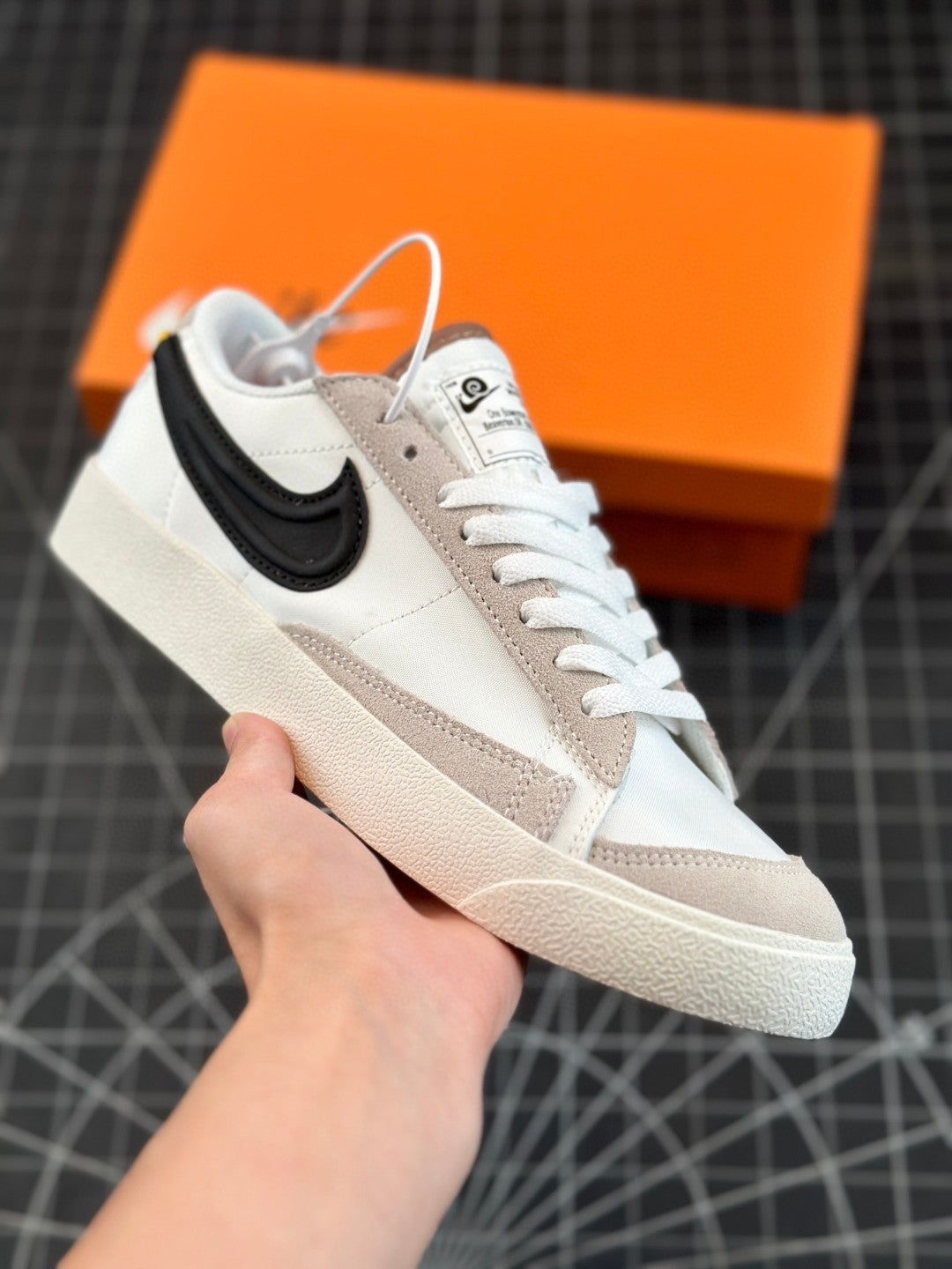 435ZA9ZDE Stylish shoes