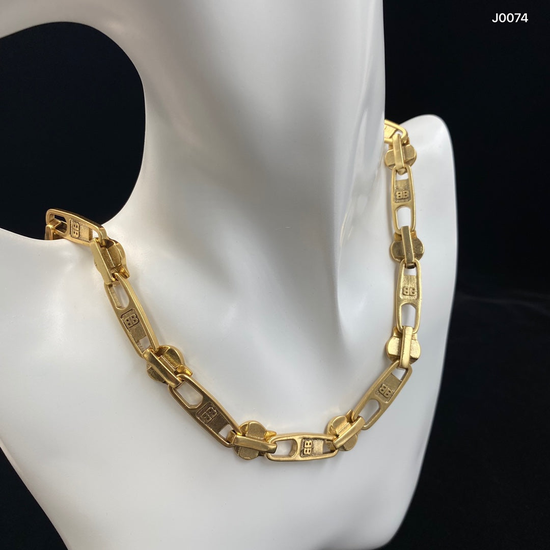 14J752KDE Stylish Necklaces