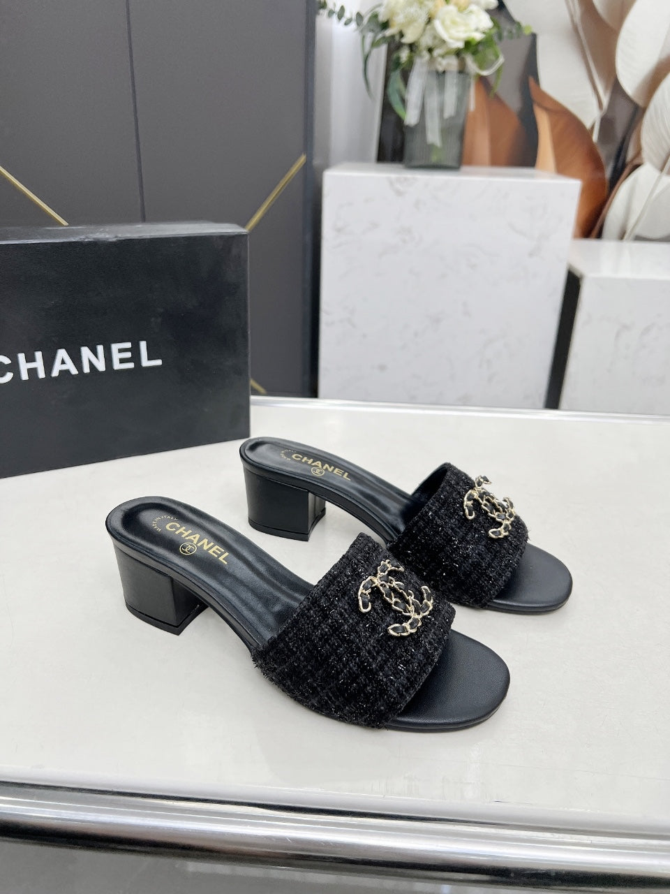 255QB30ZDE Stylish leather shoes