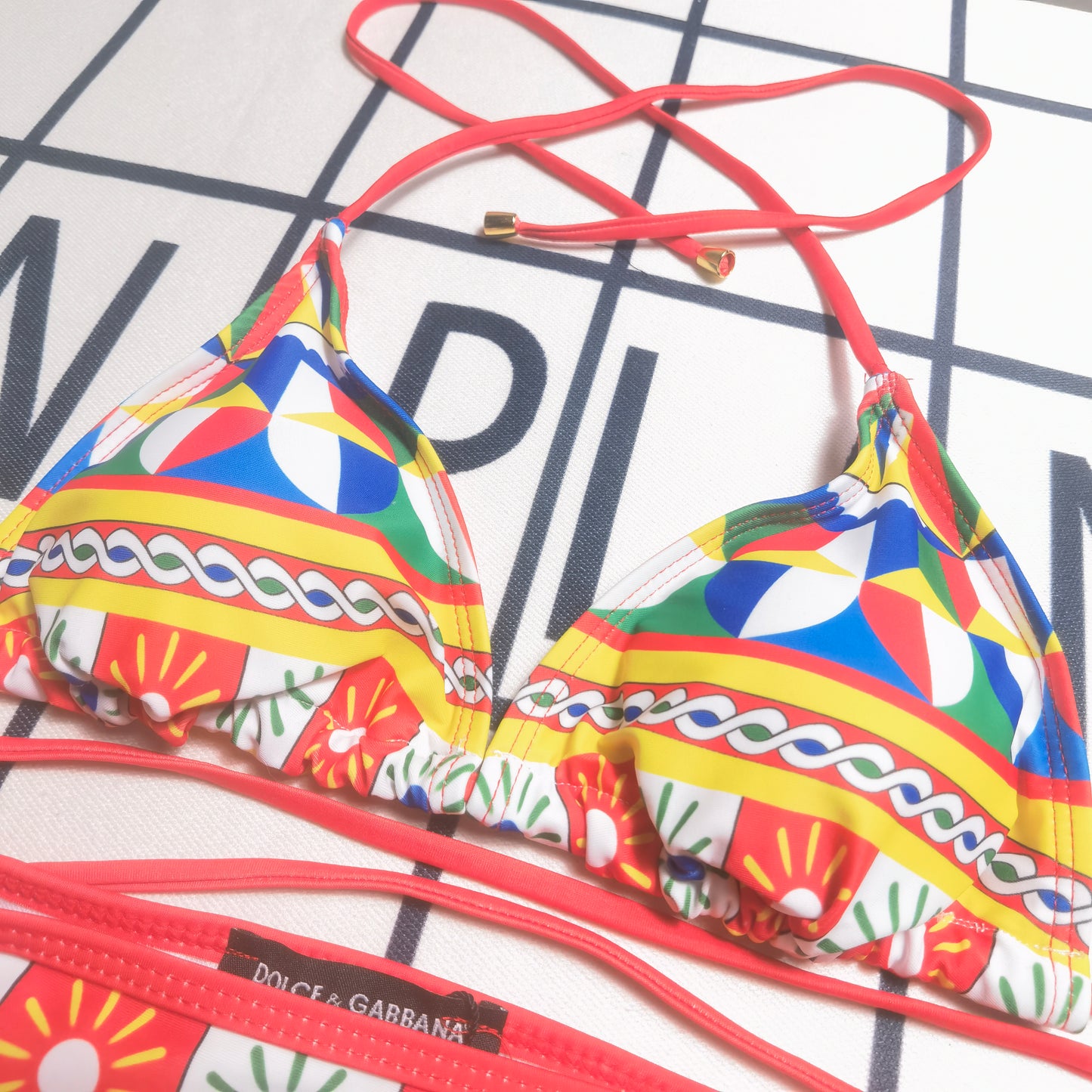 14A234YDE Stylish Bikini swimsuit