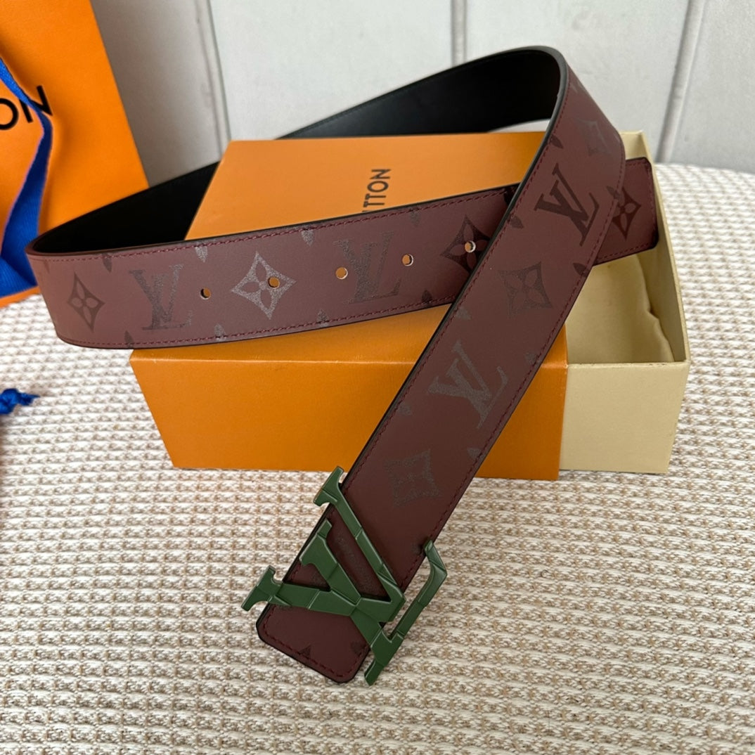14E150PDE Stylish High quality belt With full package