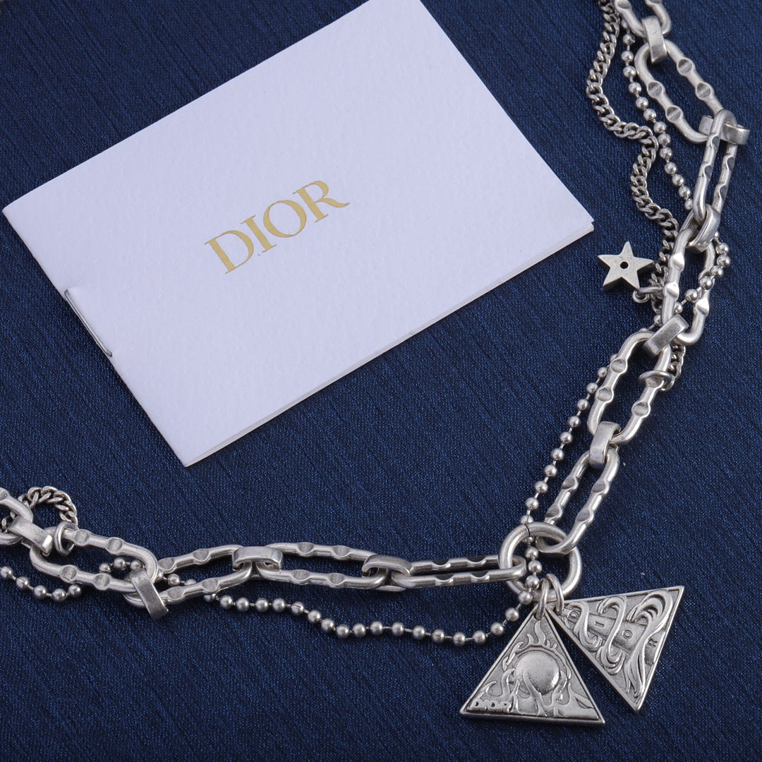 14D593XDE Stylish Bracelets Necklaces