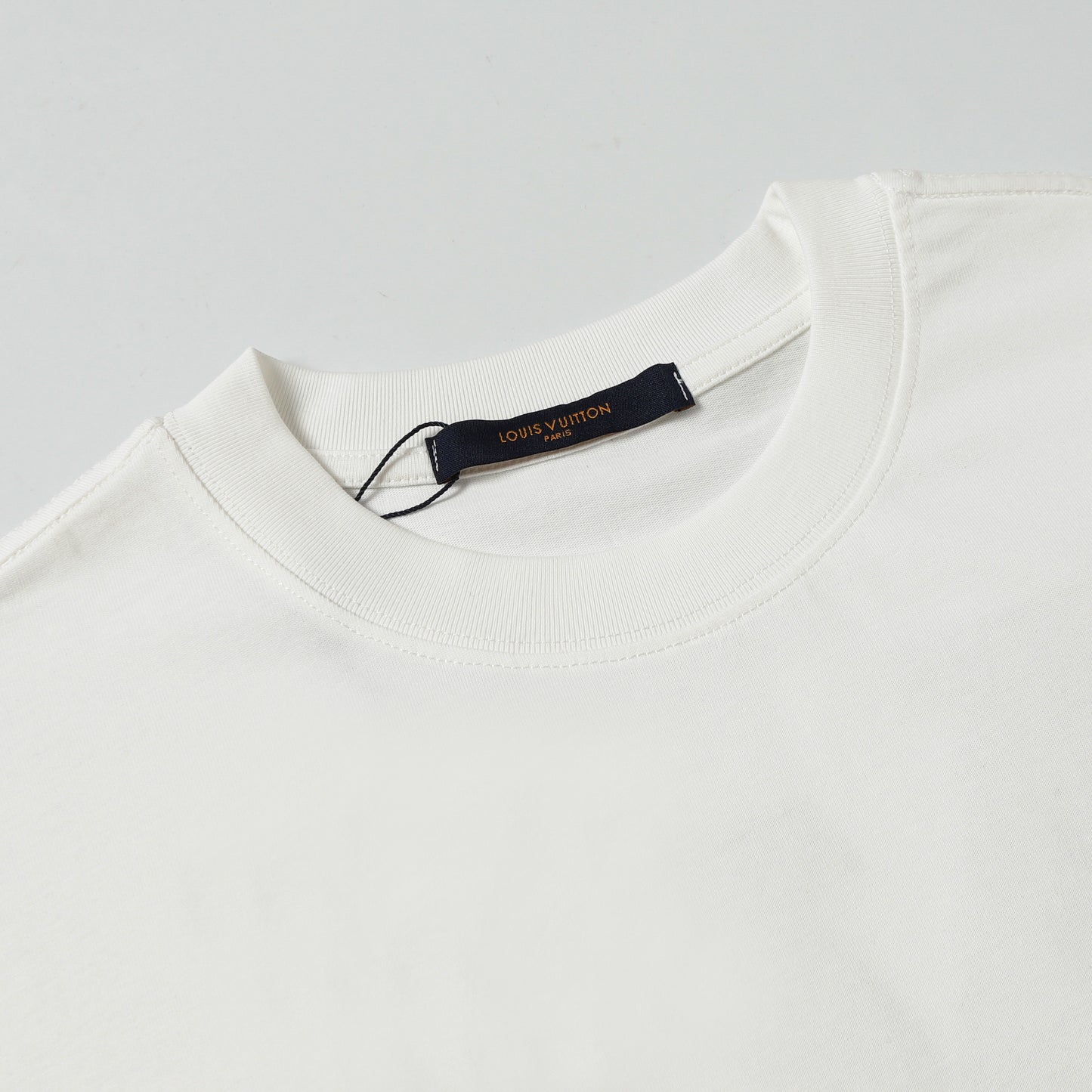 1ZE522UDE Stylish T-shirts