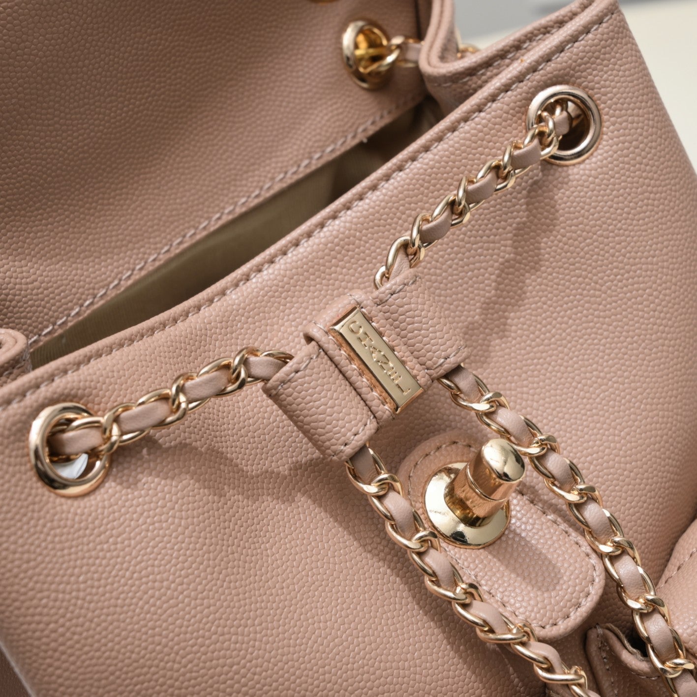 1XC66BUEDE Stylish leather bag