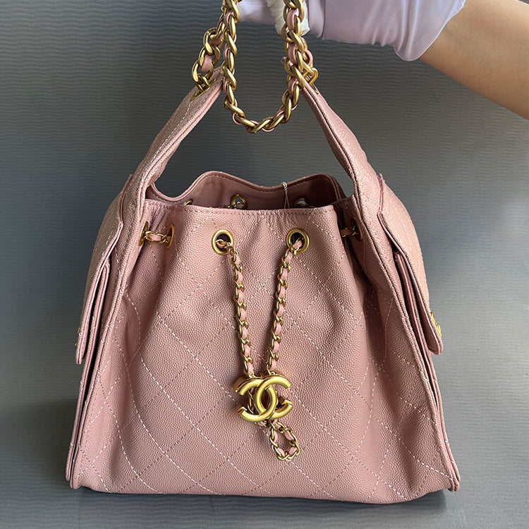 155XC18BDE Stylish leather bag