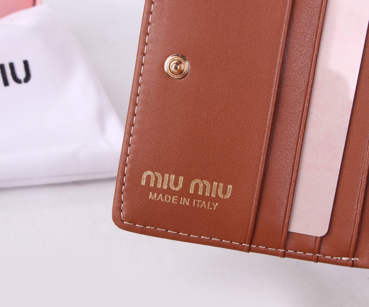 15RA77BDE Stylish leather bag