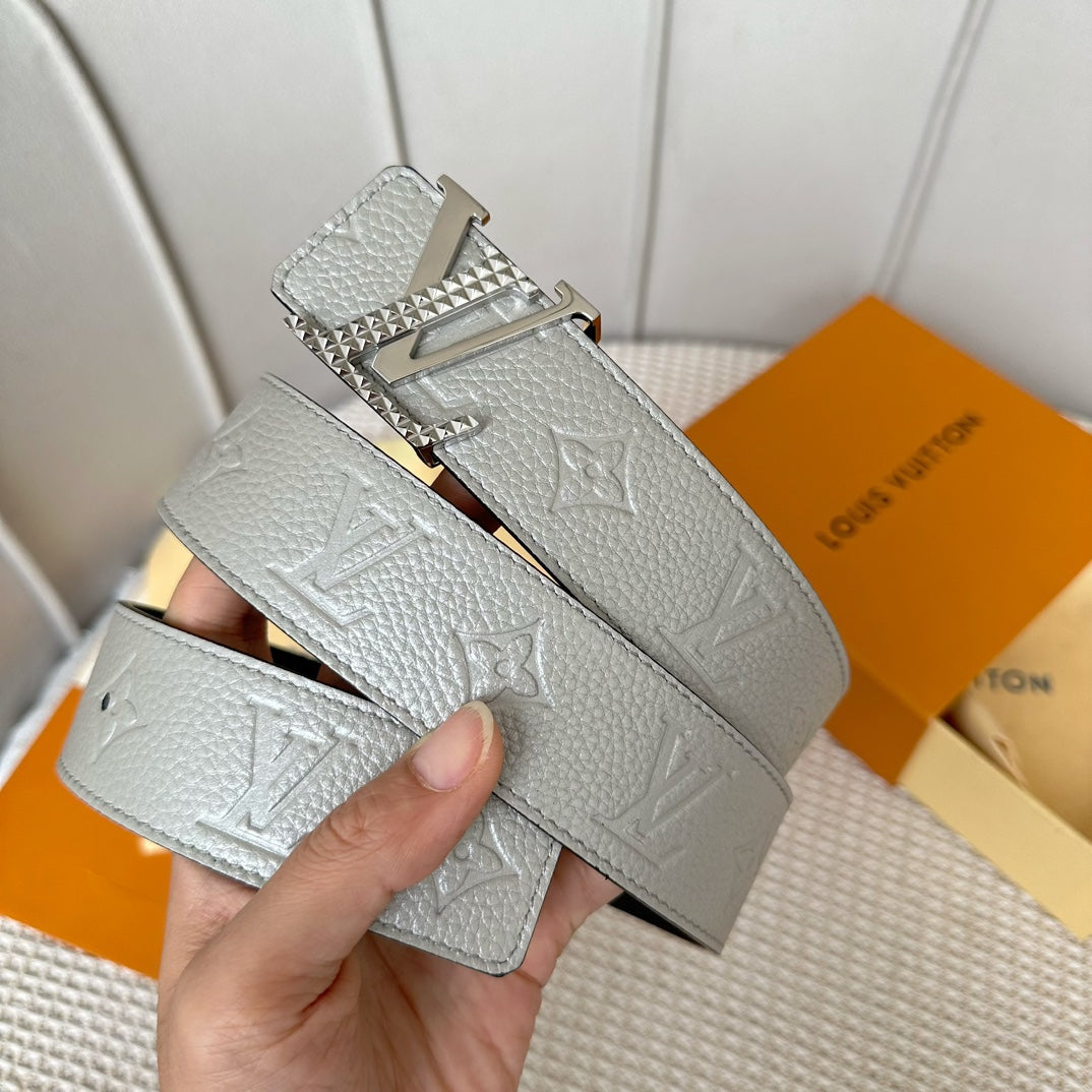 14E133PDE Stylish High quality belt With full package