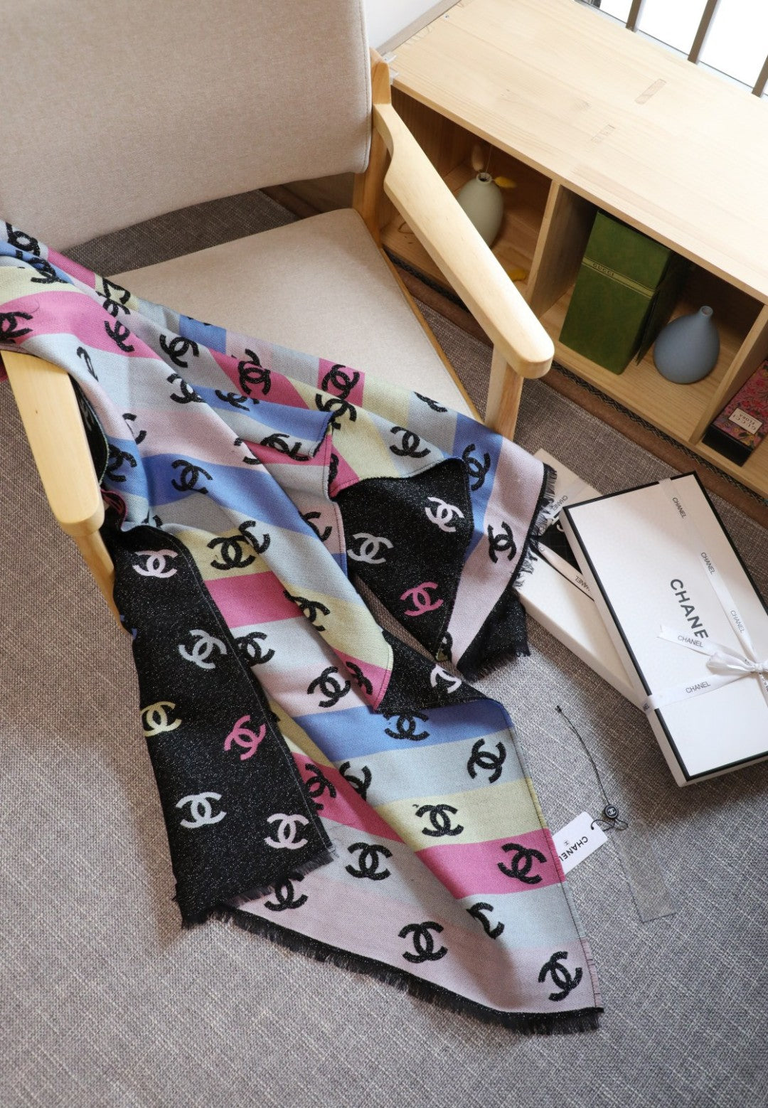 175RC12WDE Stylish Winter Scarves