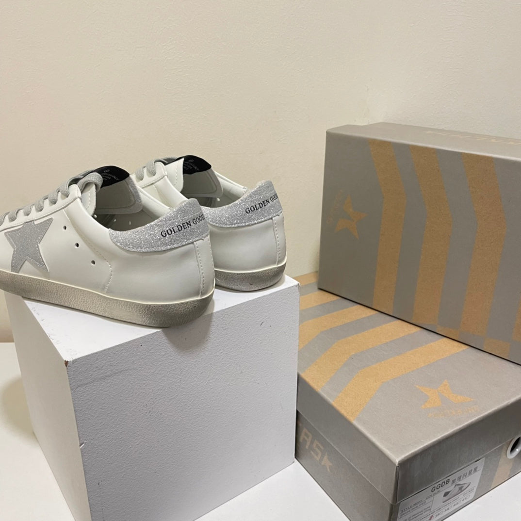 14GE114ZDE Stylish shoes